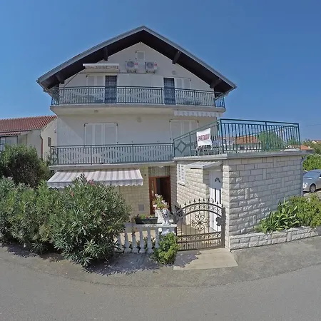 Primasrima Apartments Vodice Exterior photo